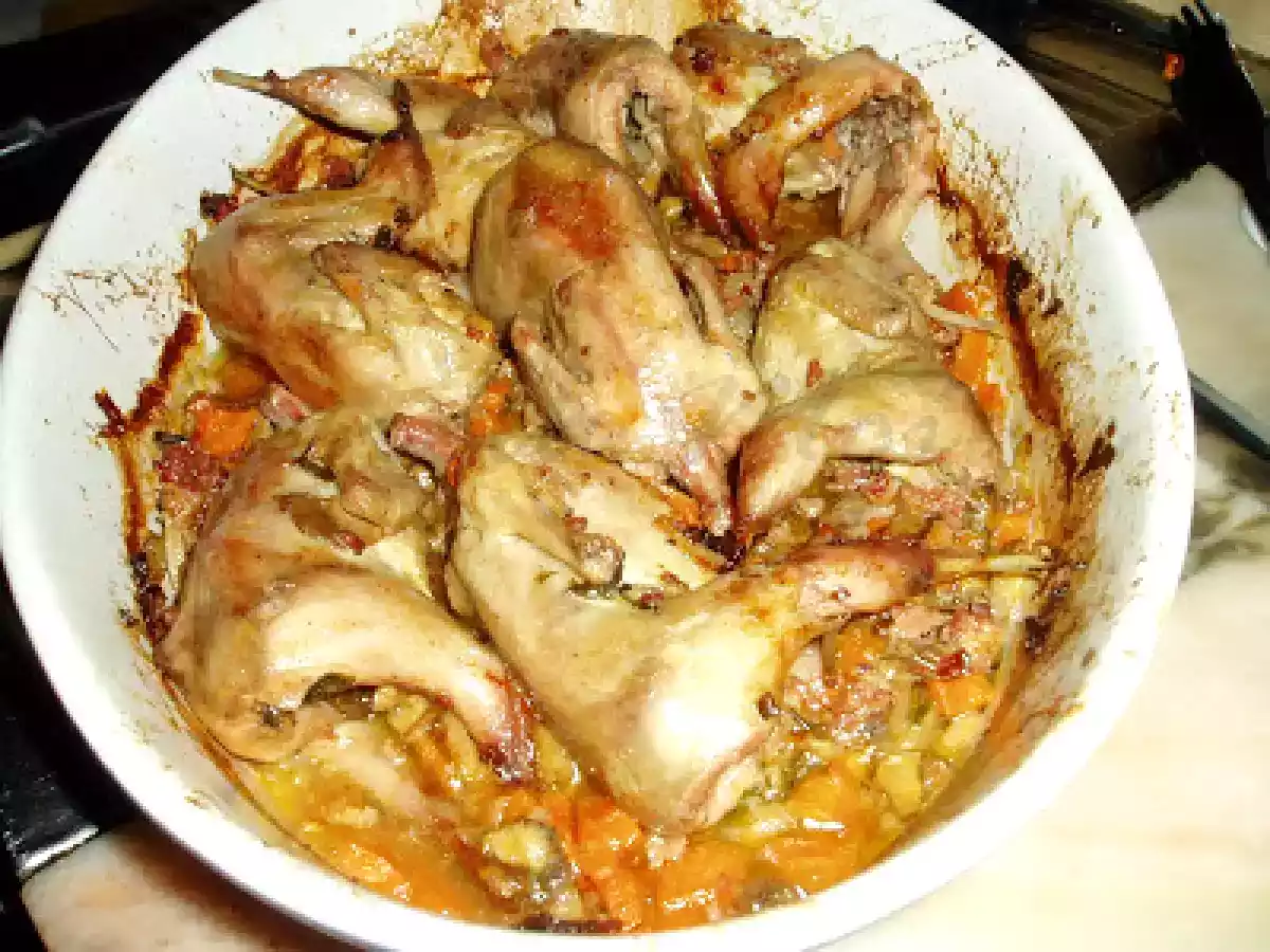 Codornizes com cogumelos e bacon - foto 2
