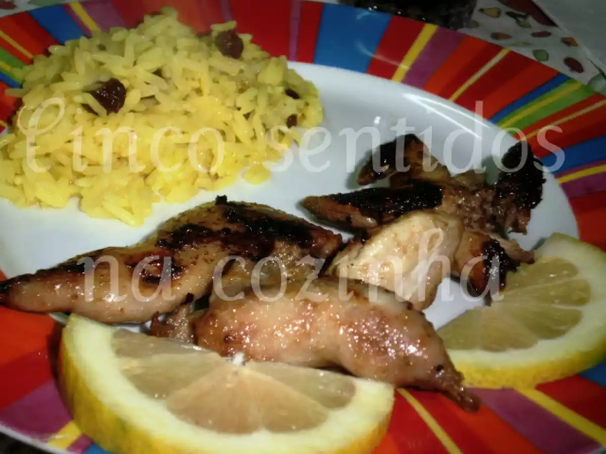 Codornizes fritas com arroz de açafrão, passas e amêndoas - foto 3