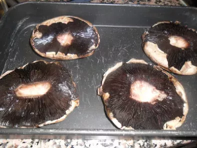 Cogumelos Portobello Recheados