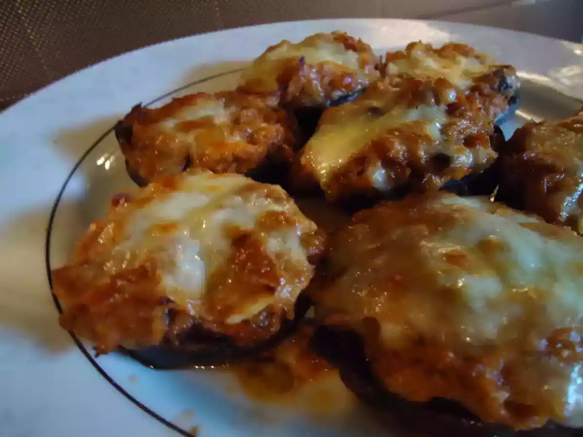 Cogumelos portobello recheados com atum e tomate seco - foto 2