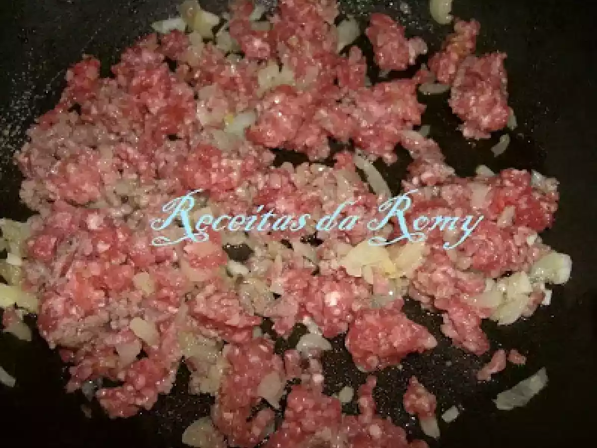 Cogumelos portobellos recheados com carne - foto 3