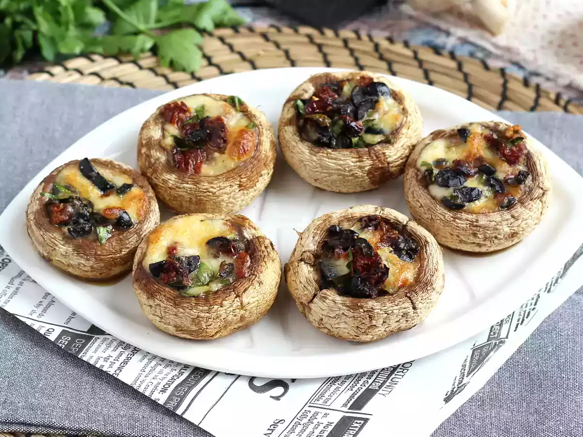 Cogumelos recheados com mozzarella - foto 5