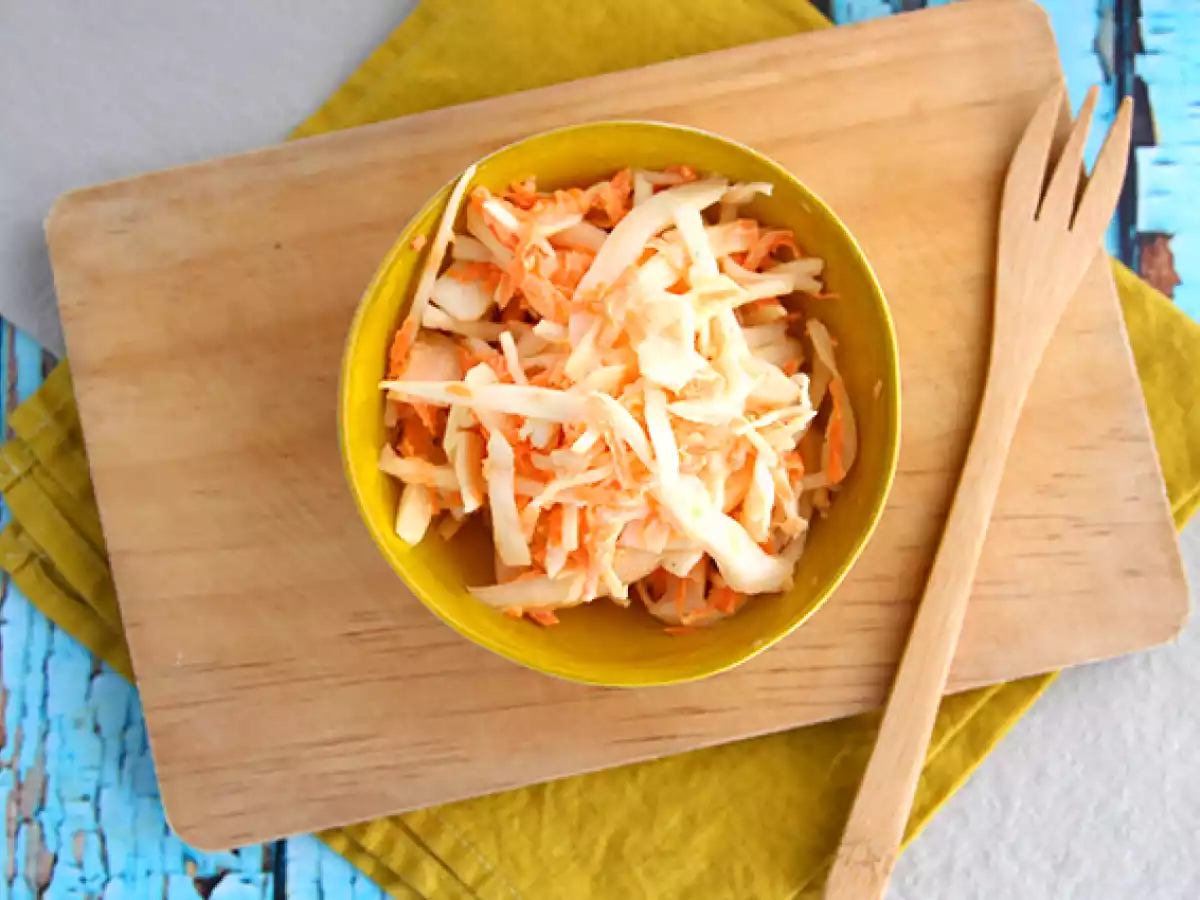 Coleslaw (a salada americana de repolho e cenoura) - foto 2