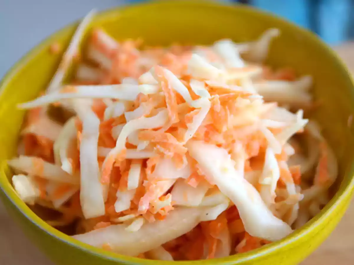 Coleslaw (a salada americana de repolho e cenoura) - foto 3