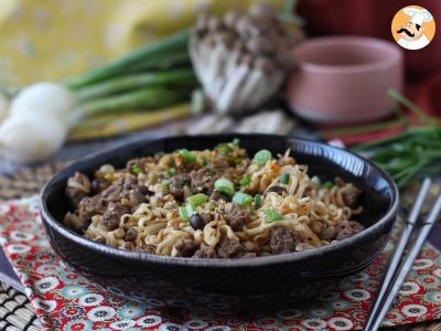 Como cozinhar macarrão instantâneo? Receita rápida com carne e cogumelos! - foto 3