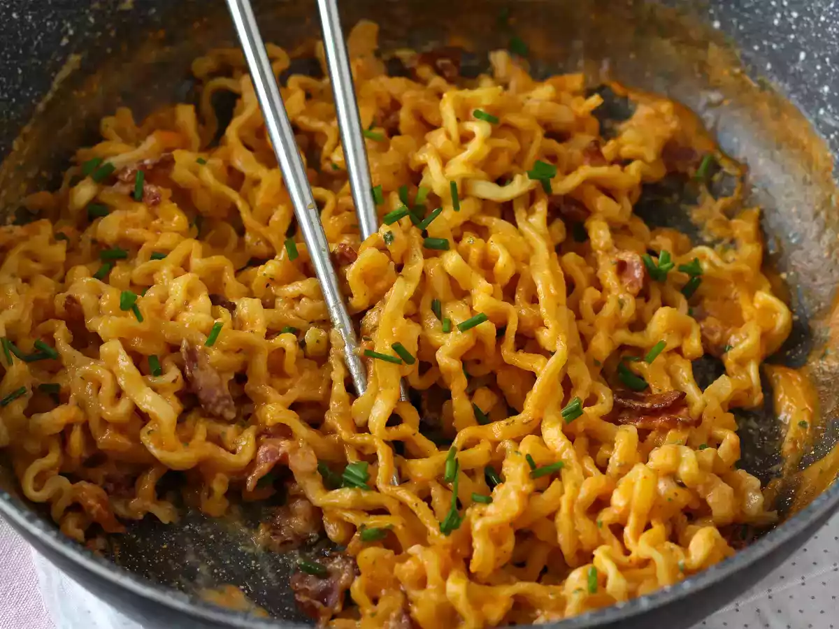 Como cozinhar o Lamen Coreano super picante Buldak? - foto 2