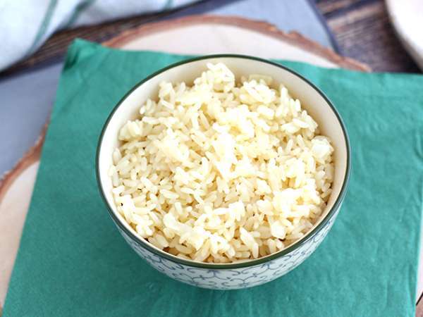 Como fazer arroz branco (arroz pilaf) Como fazer arroz branco (arroz pilaf)
