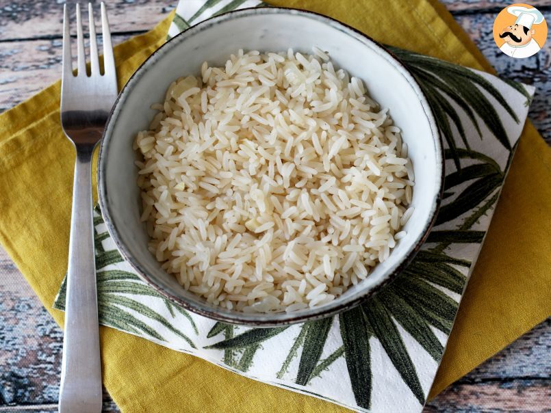 Como fazer arroz branco soltinho?