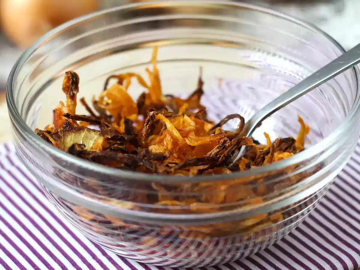 Como fazer cebola crispy no forno?
