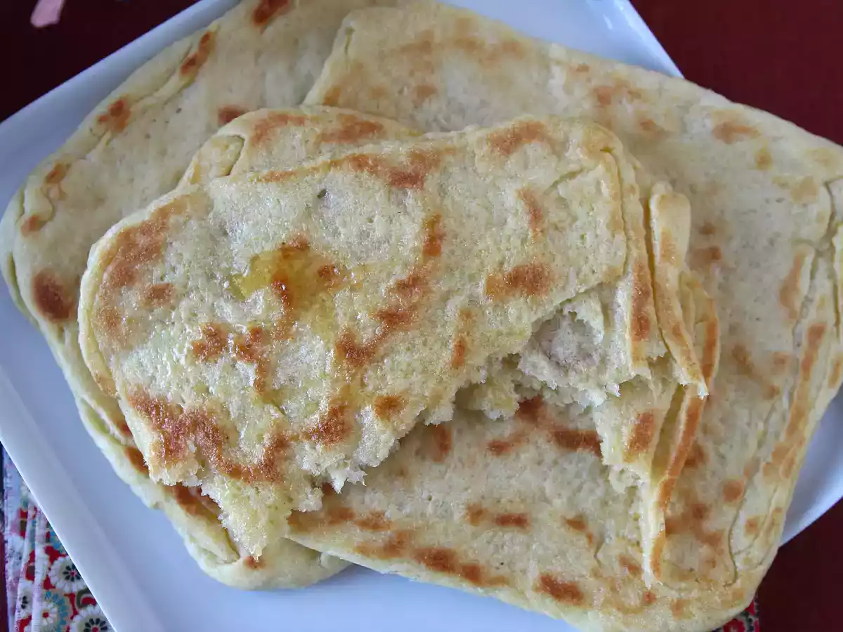 Como fazer o pão marroquino Msemmen na frigideira? - foto 3