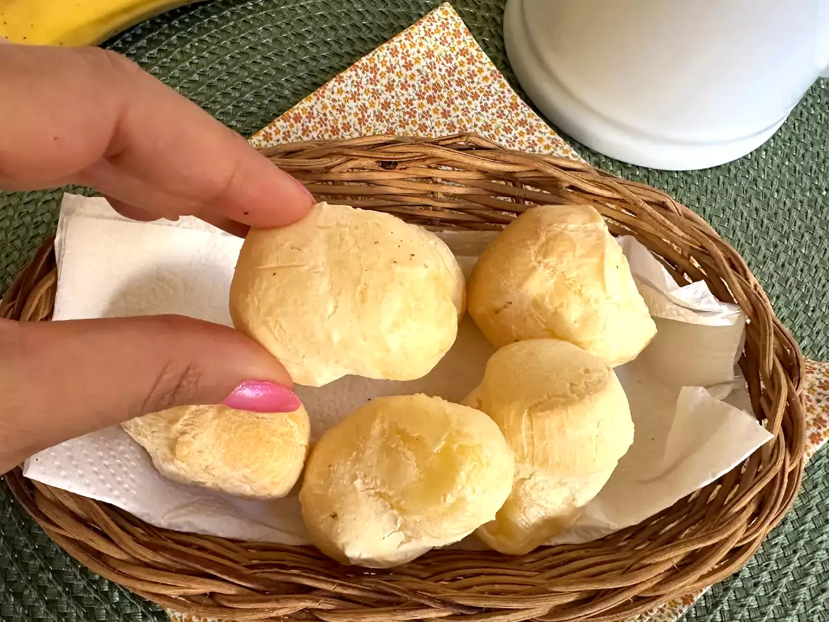 Como fazer pão de queijo congelado na Air Fryer? (Fica Perfeito!) - foto 2
