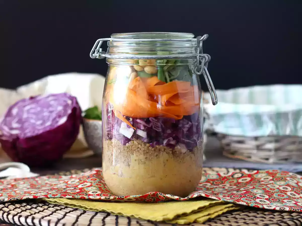 Como montar salada no pote? - foto 3