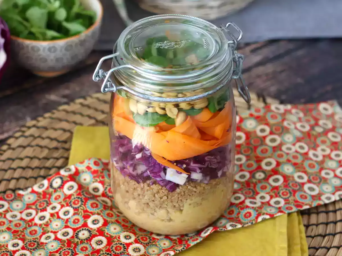 Como montar salada no pote? - foto 7