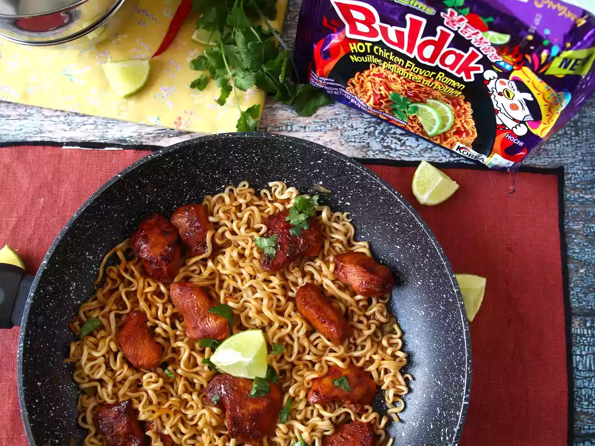 Como preparar o macarrão buldak habanero lime com frango marinado! - foto 6