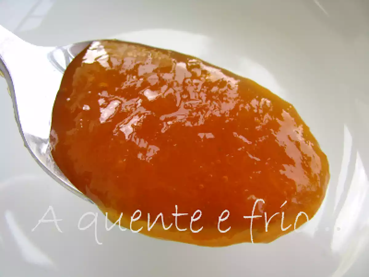 Compota de Damasco e selinho