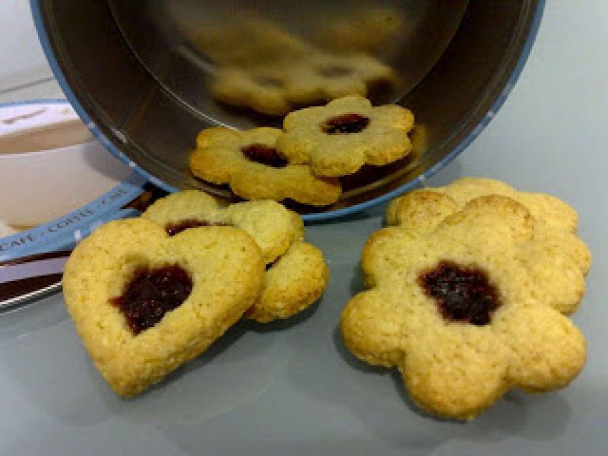 Cookies de Amêndoa e Doce de Morango, foto 2