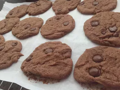 Cookies Fáceis com Gotas de Chocolate