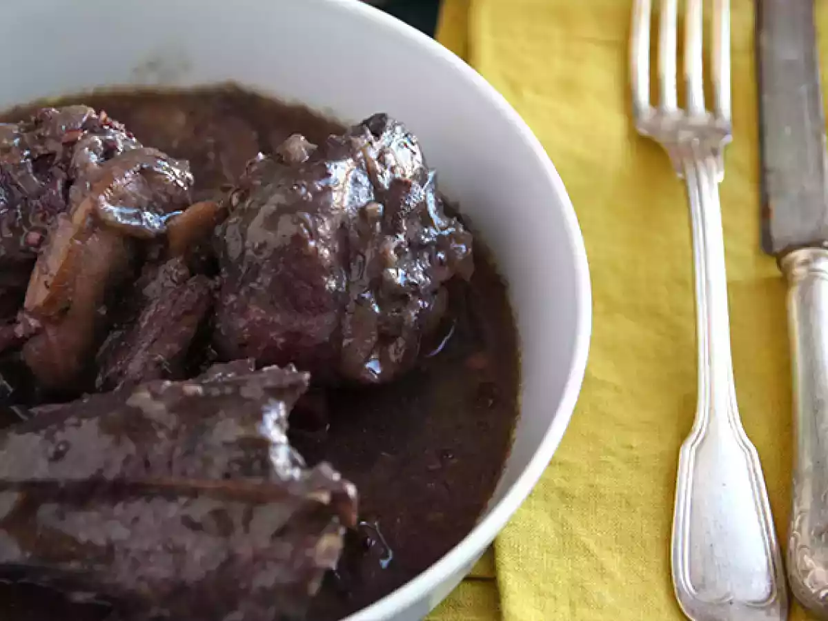 Coq au vin (Galo ao vinho) - foto 4