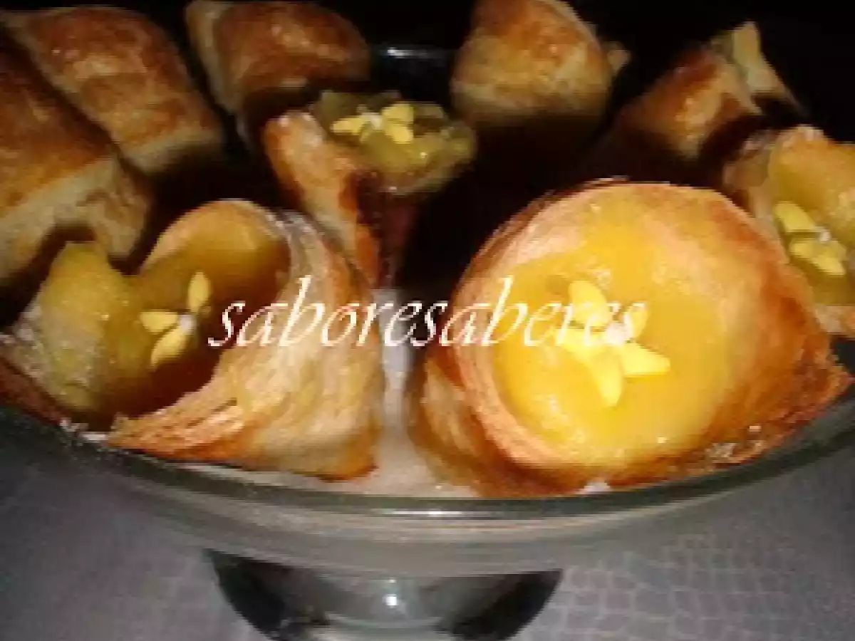 Cornucópias recheadas com Creme pasteleiro - foto 6