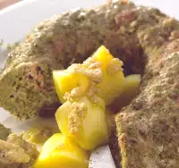 Coroa de carne à moda do campo