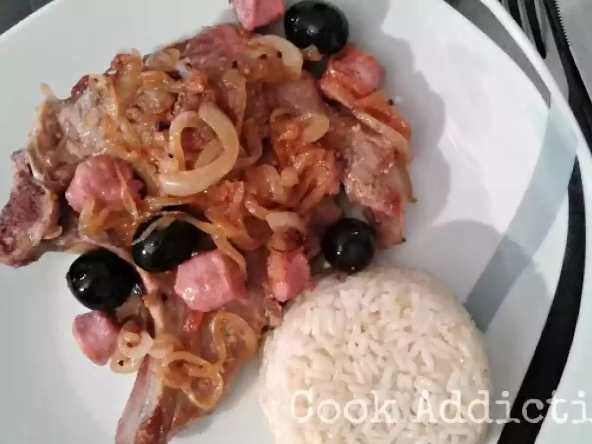 Costeletas com salsicha fresca