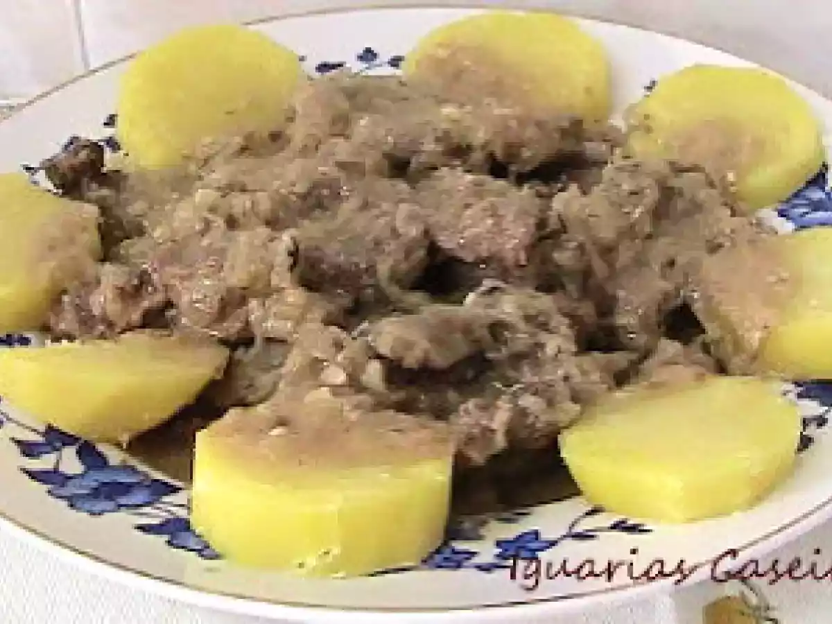 Costeletas de Borrego de Cebolada