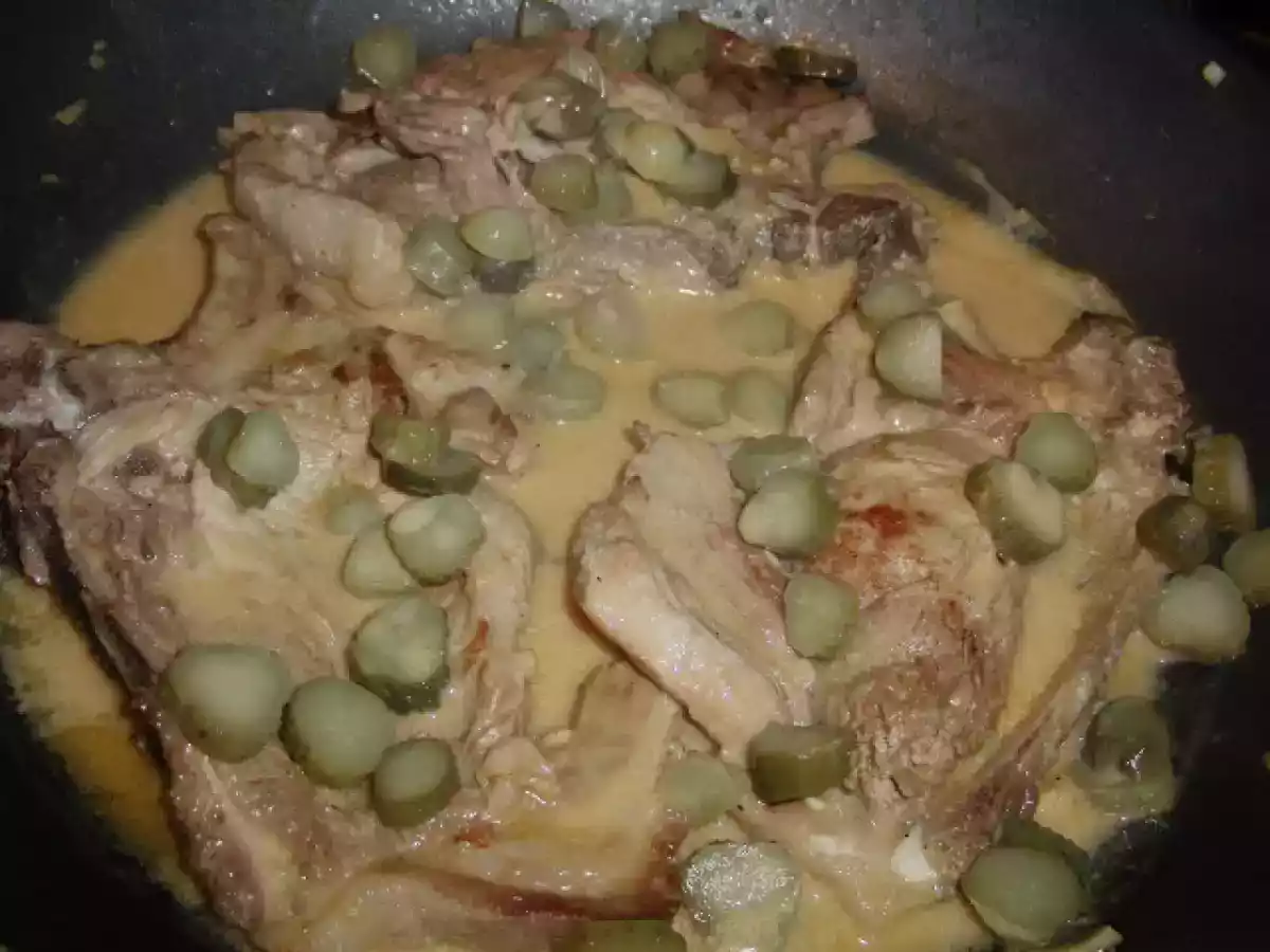 Costeletas de porco com molho salsicheiro - foto 2