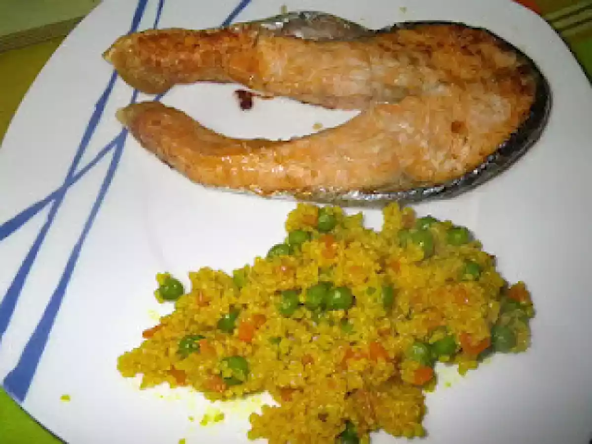 Couscous com ervilhas e cenoura