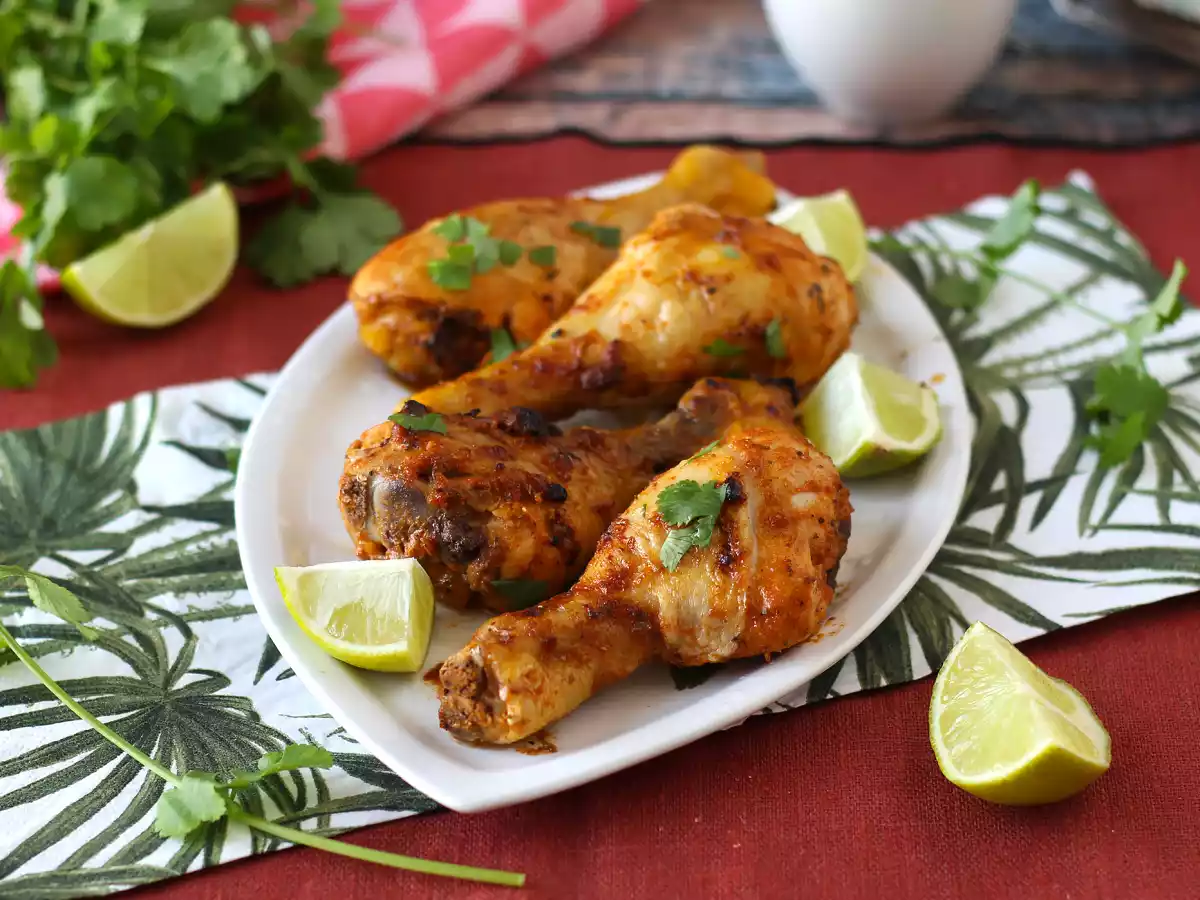 Coxa de frango marinada com molho mexicano - foto 4