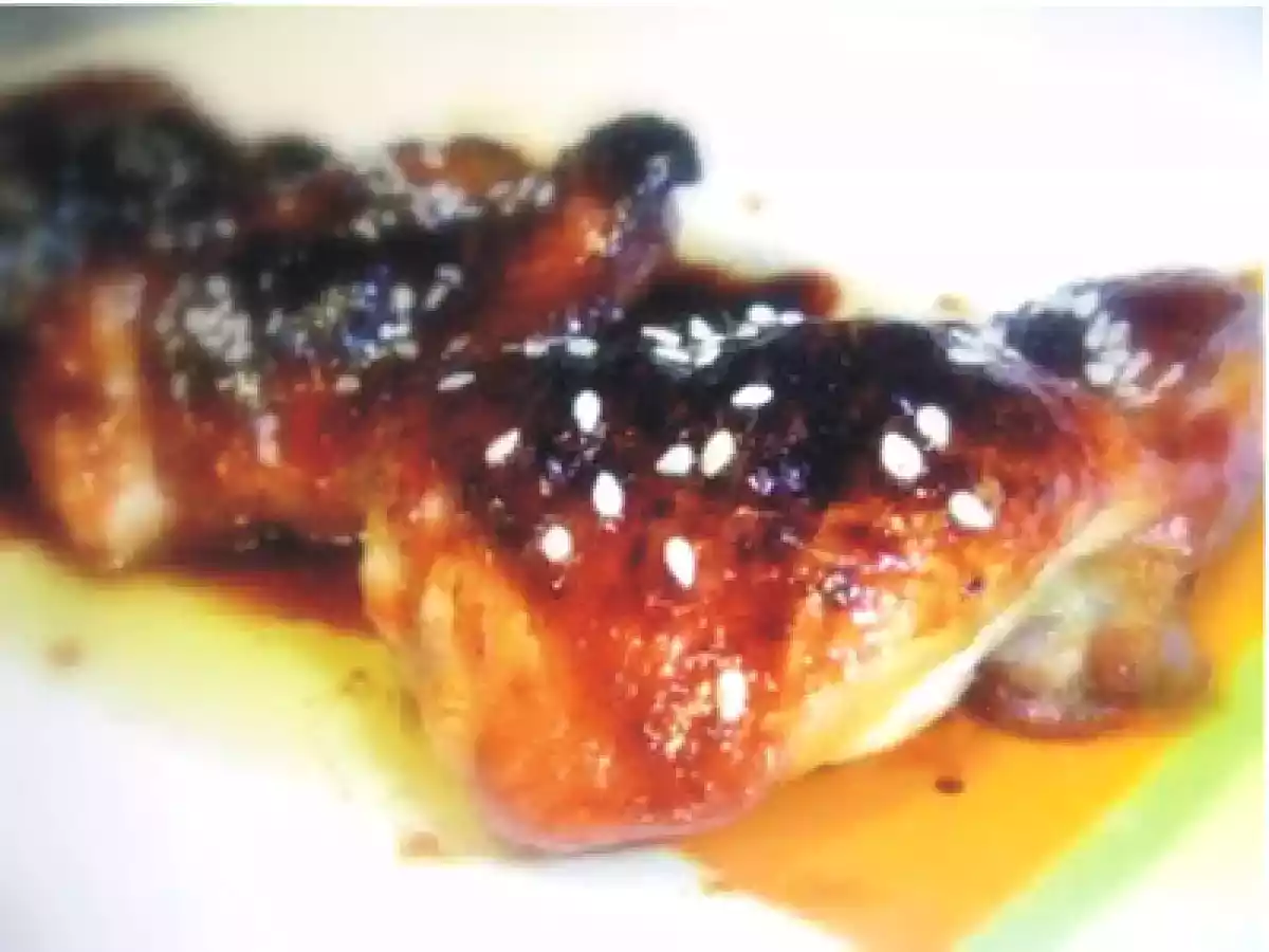 Coxas de frango com mel e sésamo