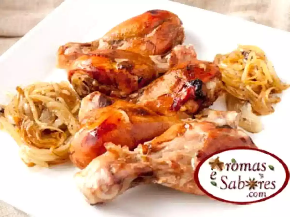 Coxinhas de frango com xarope de romã