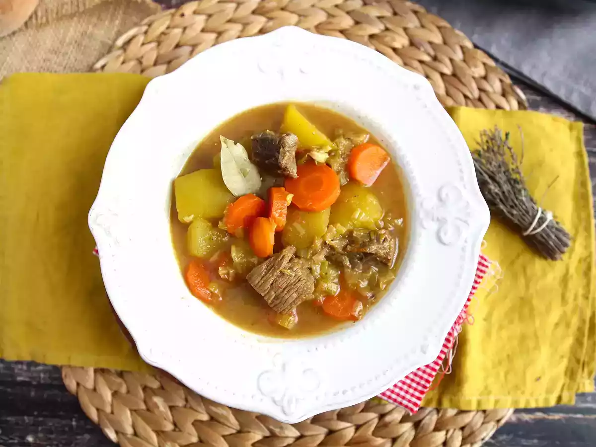 Cozido de carne com batata na pressão - foto 4
