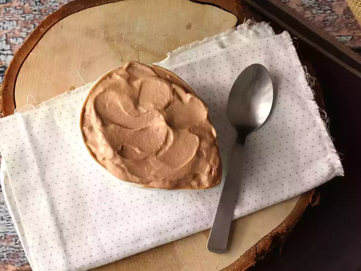 Creme chantilly sabor avelã, ideal para bolos - foto 3
