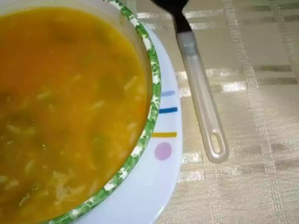Creme de abóbora com feijão verde e arroz