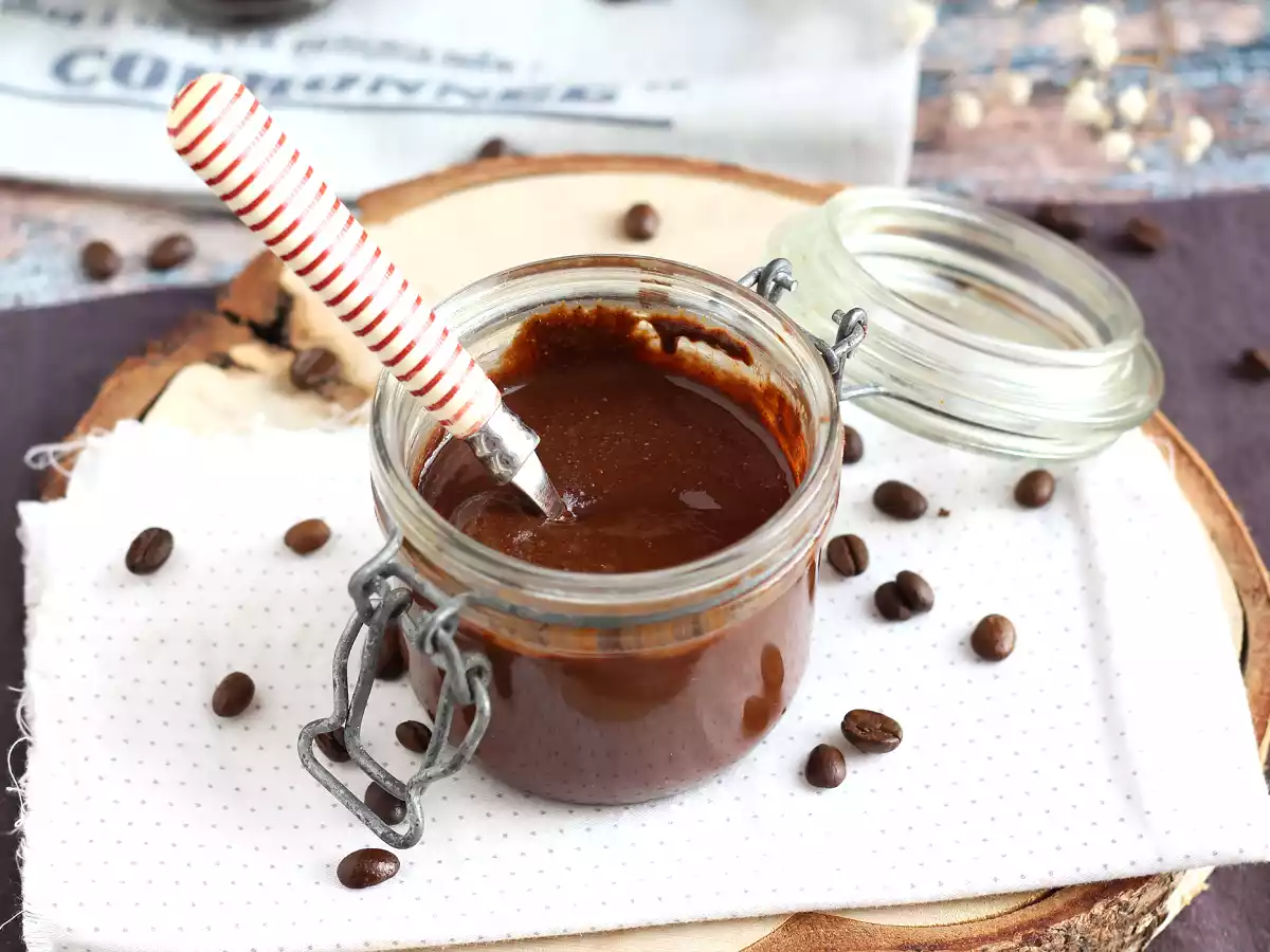Creme de barrar sabor café, chocolate e avelãs - foto 2