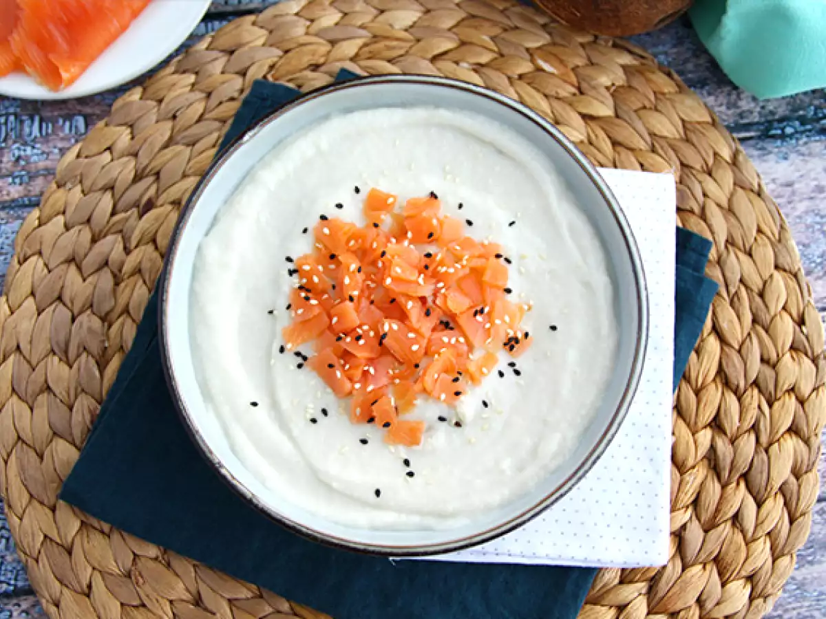 Creme de couve flor, coco et salmão fumado (defumado) - foto 3