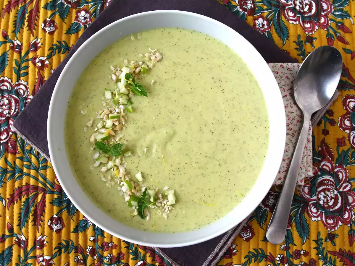 Creme de curgete (abobrinha) com maçã verde e iogurte pronto em 30 minutos - foto 6