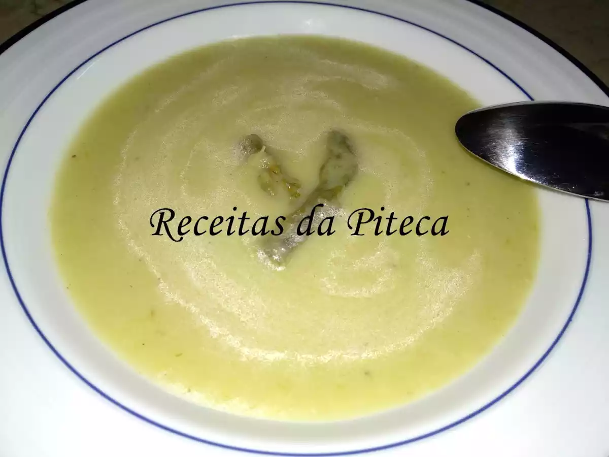 Creme de espargos à Piteca