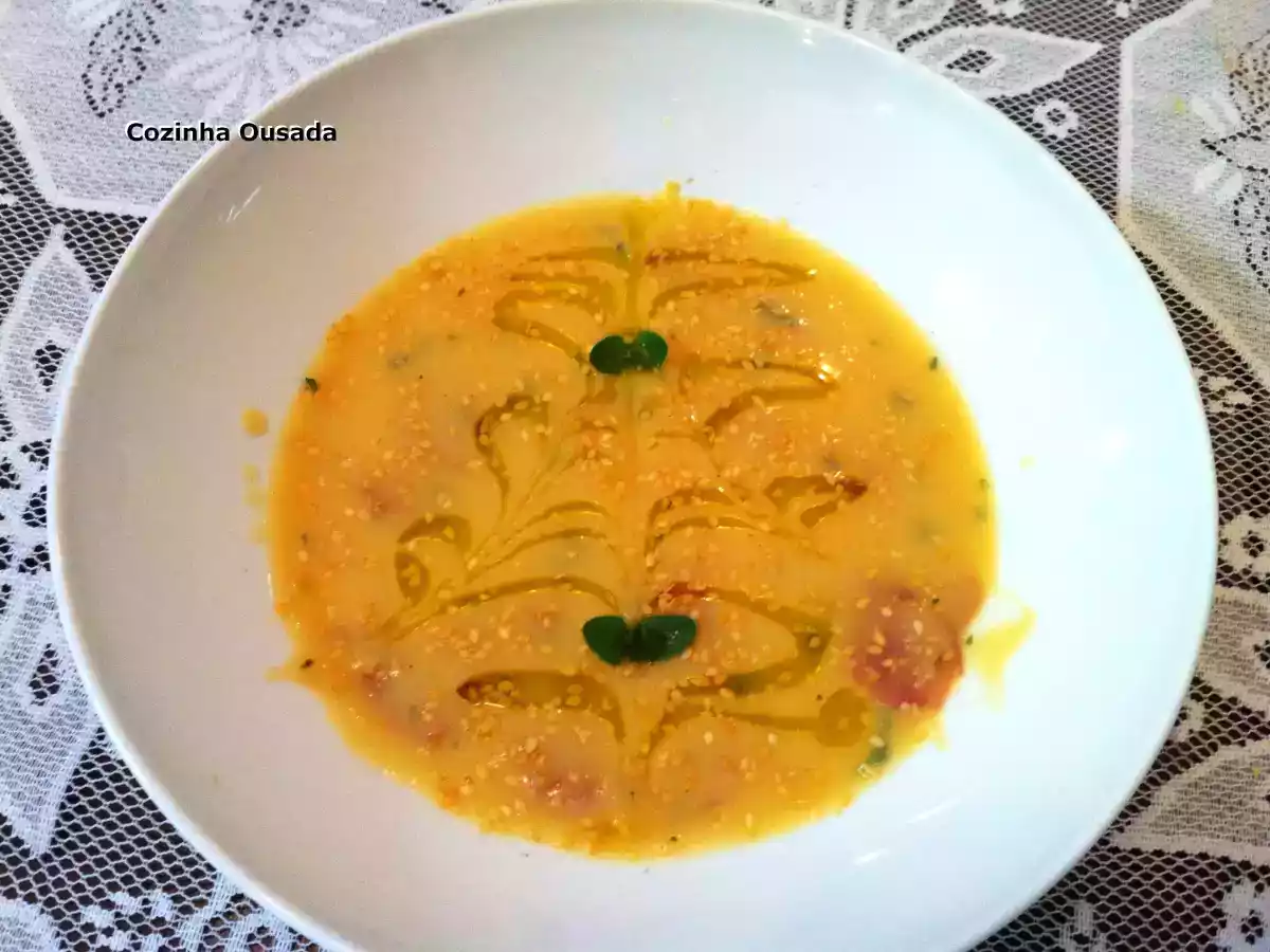 Creme de Grão de Bico com Calabresa