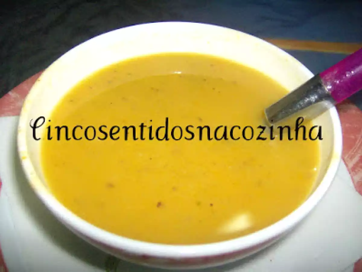 Creme de legumes com feijão frade