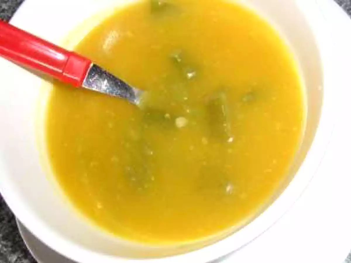 Creme de legumes com feijão verde