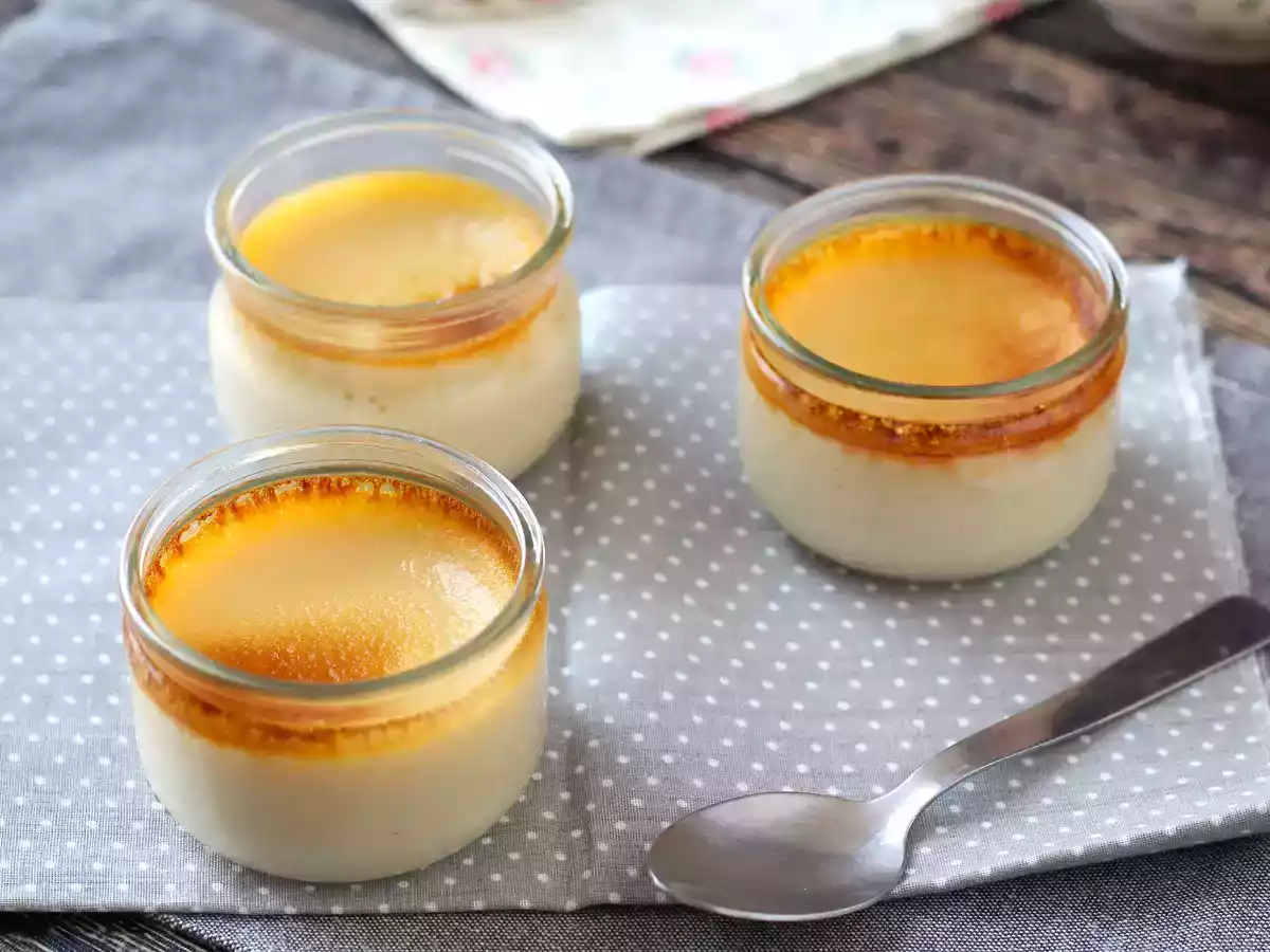 Creme de ovos rápido e fácil: Sobremesa de 4 ingredientes que derrete na boca - foto 4
