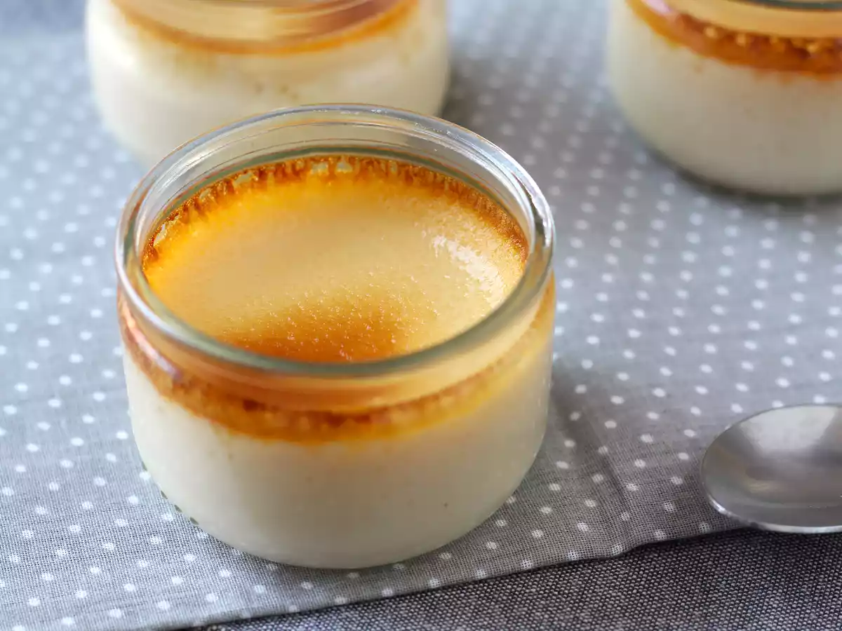 Creme de ovos rápido e fácil: Sobremesa de 4 ingredientes que derrete na boca - foto 5