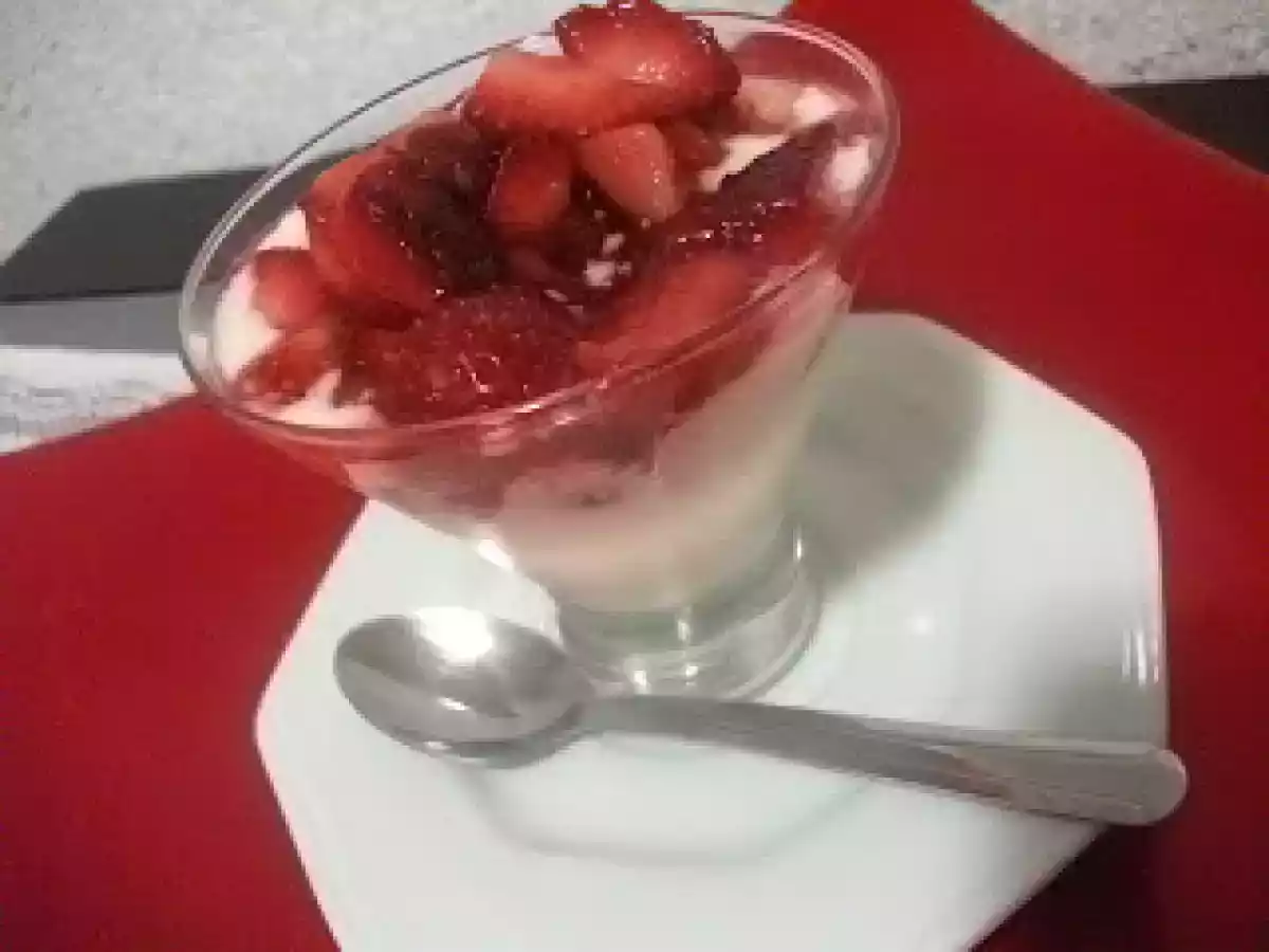Creme de Ricota com Morangos