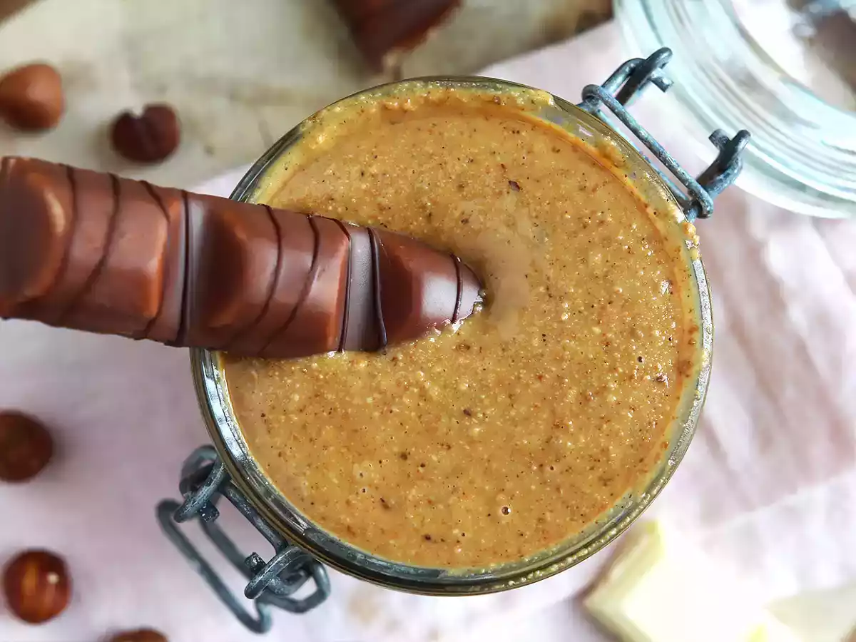 Creme para barrar kinder bueno - apenas 2 ingredientes - foto 5
