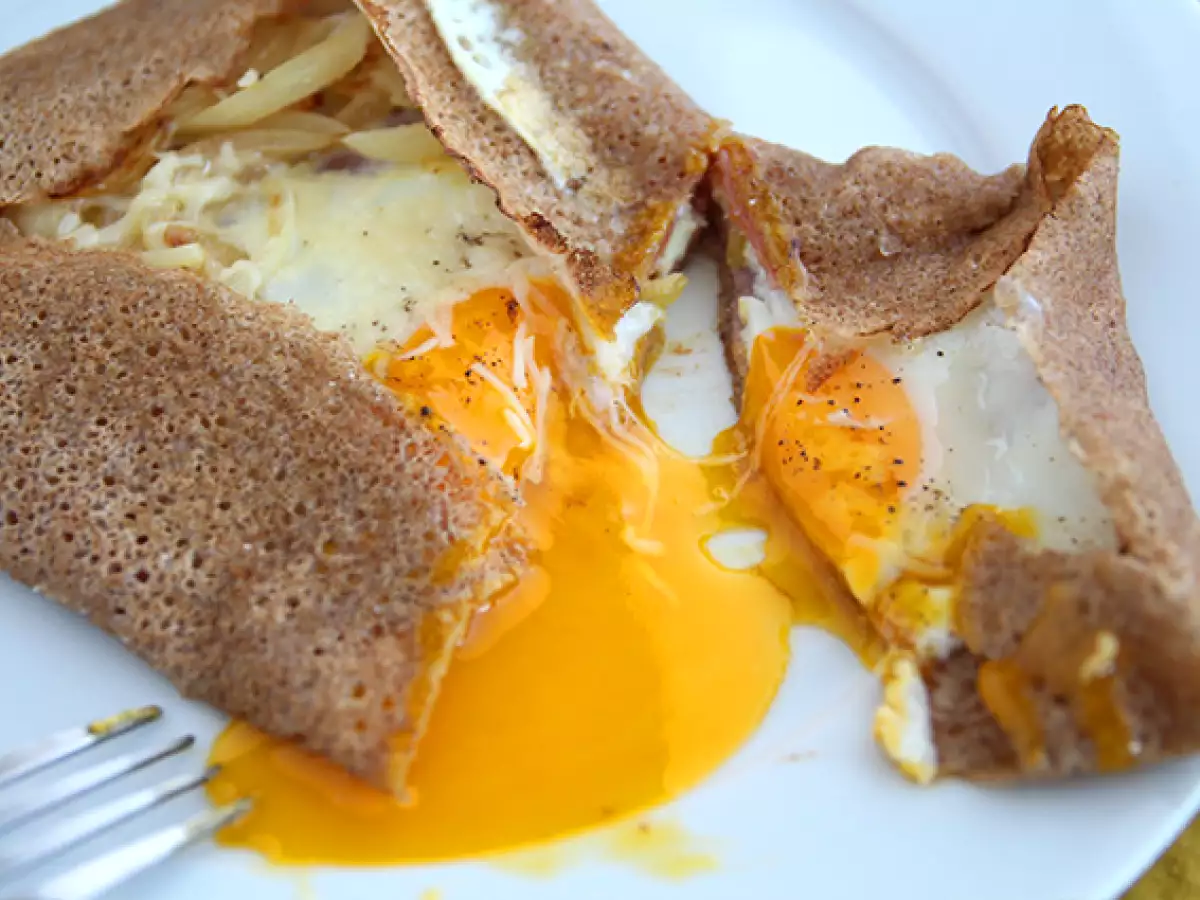 Crepe salgado (com fiambre/presunto, queijo e ovo) - foto 2