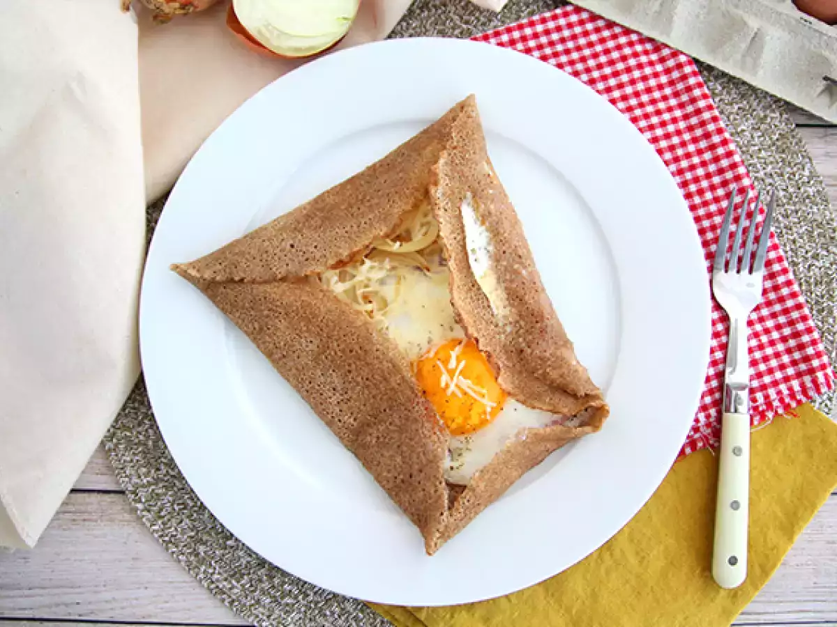 Crepe salgado (com fiambre/presunto, queijo e ovo) - foto 3