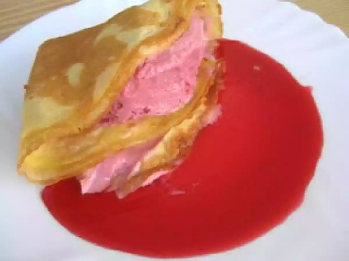 Crepes com Gelado de Morango - foto 3