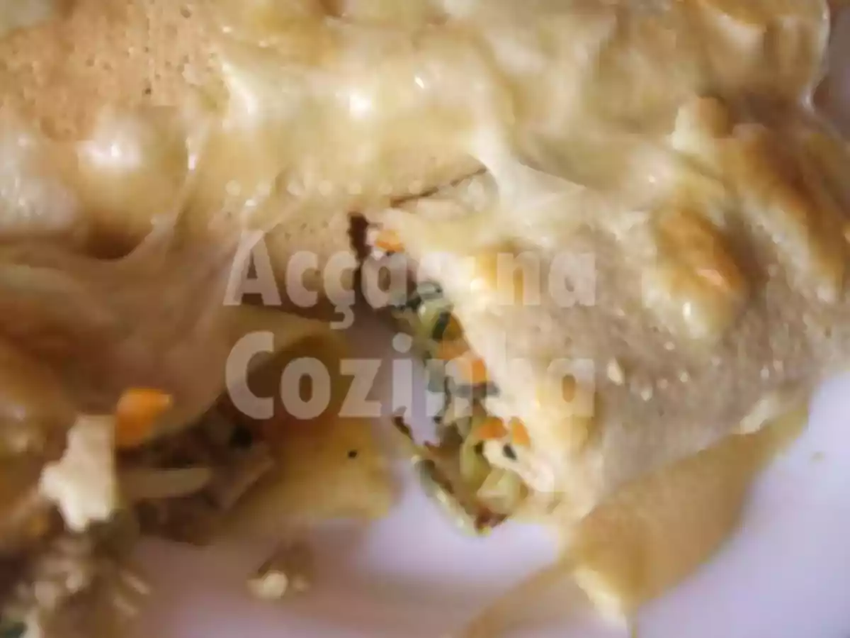 Crepes recheados com frango e legumes - foto 5