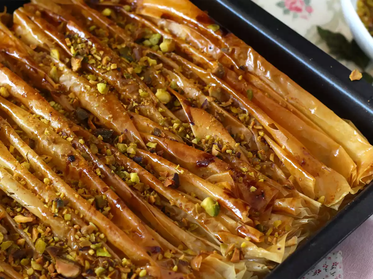 Crinkle cake, o bolo crocante com massa filó, fácil a preparar! - foto 3